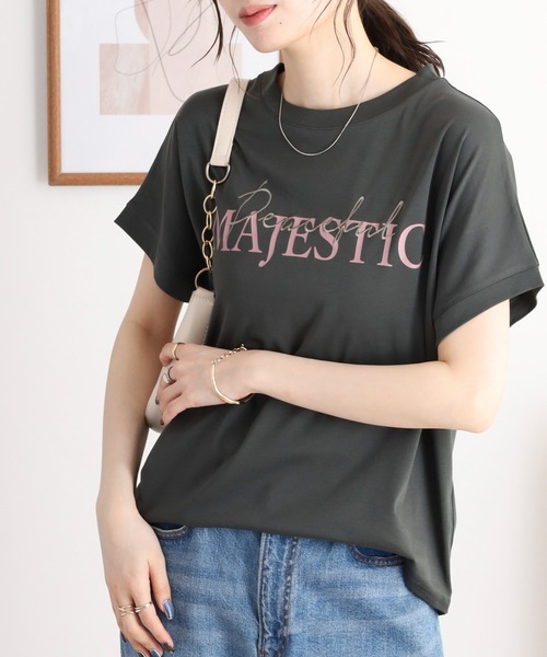 EGLANTINE(エグランティーヌ)の「EGLANTINE 刺繍×プリントロゴ半袖Tシャツ【日本製】(Tシャツ/カットソー・レディース・チャコールグレー/ダークグリーン/ローズ/レッド/グレイッシュベージュ・40)」の14枚目の写真