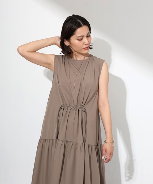 Floran(フローラン)の「接触冷感UVドロストワンピース(ワンピース・レディース・ブラック/ブラウン/ライム・FREE)」の12枚目の写真