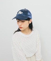 KBF（ケイビーエフ）の「プランプエンブロイダリーサテンCAP（キャップ）」
