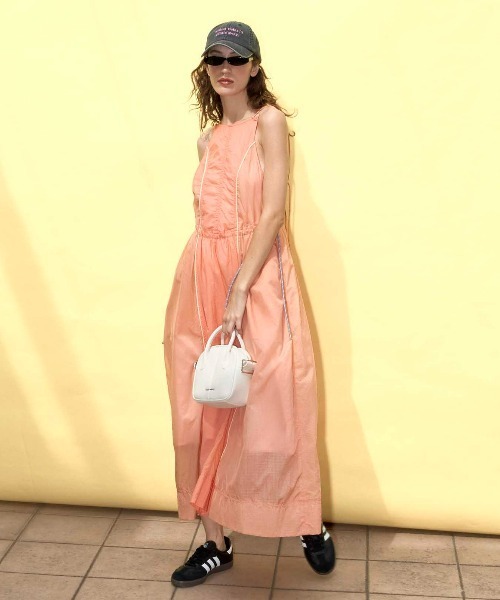 25SUMMER PRE-ORDER】Halter Neck Knit Dress/ホルターネック