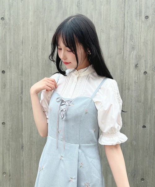 F i.n.t（フィント）の「【セットアップ対応】プチレースアップ小花柄刺繍キャミワンピース　夏服（ワンピース・レディース・アイボリー/ブルーグレー・FREE）」の21枚目の写真