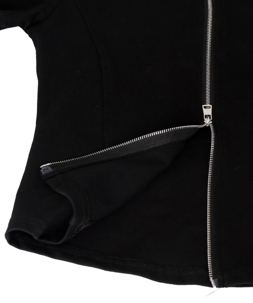 ANAP(アナップ)の「ハート ロゴ モックネック ダブルZIP 半袖 トップス(Tシャツ/カットソー・レディース・ブラック/ホワイト/グレー・FREE)」の5枚目の写真