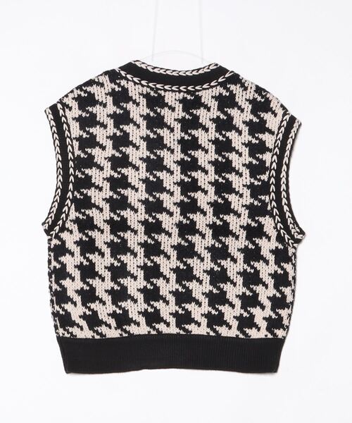 DOUBLE STANDARD CLOTHING（ダブルスタンダードクロージング）の「Dロゴ刺繍 ニットベスト（ベスト・レディース・ホワイト×ブラック・FREE）」の13枚目の写真