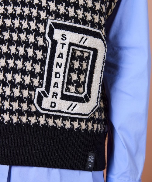 DOUBLE STANDARD CLOTHING（ダブルスタンダードクロージング）の「Dロゴ刺繍 ニットベスト（ベスト・レディース・ホワイト×ブラック・FREE）」の10枚目の写真