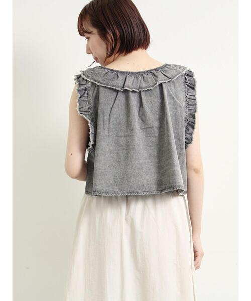 malion vintage古着フリル付きブラウス、デニムサロペット 、ベスト SM2（エスエムツー）の「デニムフリルベスト（ベスト）」 - WEAR