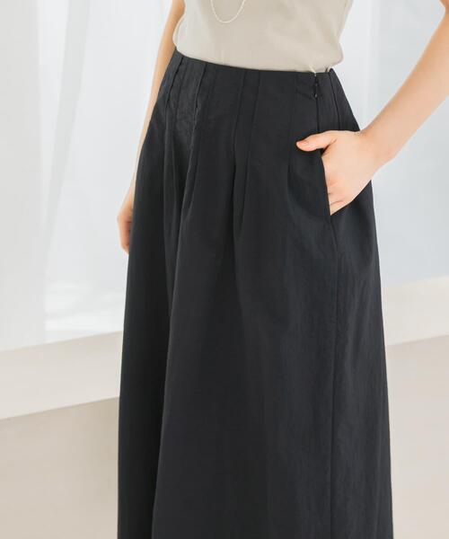 URBAN RESEARCH ROSSO WOMEN(アーバンリサーチ ロッソ)の「撥水UVピンタックコクーンスカート(スカート・レディース・ブラウン系その他/ブラック/グリーン・36/38)」の18枚目の写真