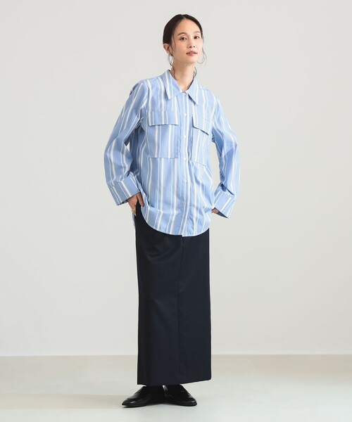 BAUM UND PFERDGARTEN(バウムウンドヘルガーデン)の「BAUM UND PFERDGARTEN / ストライプ コットン シャツ(シャツ/ブラウス・レディース・ブルー・ONE SIZE)」の7枚目の写真