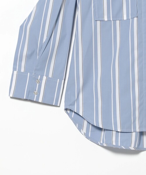 BAUM UND PFERDGARTEN(バウムウンドヘルガーデン)の「BAUM UND PFERDGARTEN / ストライプ コットン シャツ(シャツ/ブラウス・レディース・ブルー・ONE SIZE)」の13枚目の写真