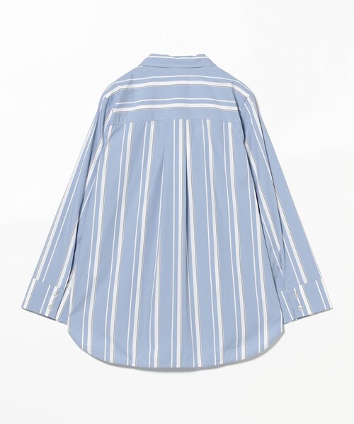 BAUM UND PFERDGARTEN(バウムウンドヘルガーデン)の「BAUM UND PFERDGARTEN / ストライプ コットン シャツ(シャツ/ブラウス・レディース・ブルー・ONE SIZE)」の2枚目の写真