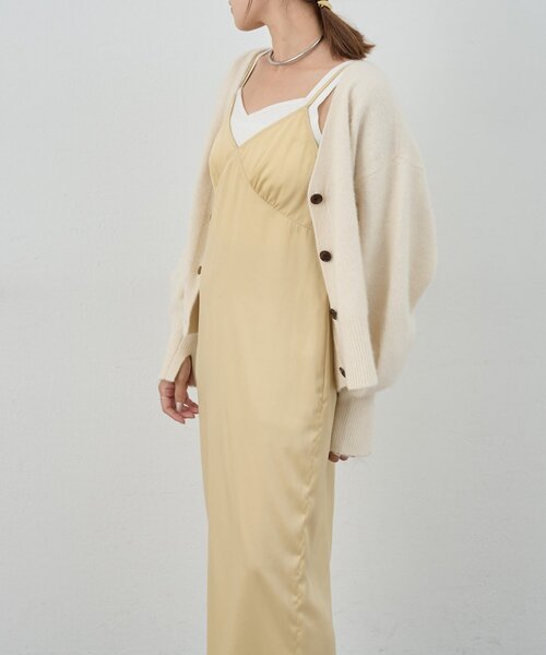 SHENERY(シーナリー)の「サテンキャミワンピース(ワンピース・レディース・グレー系その他/イエロー・36/38)」の13枚目の写真