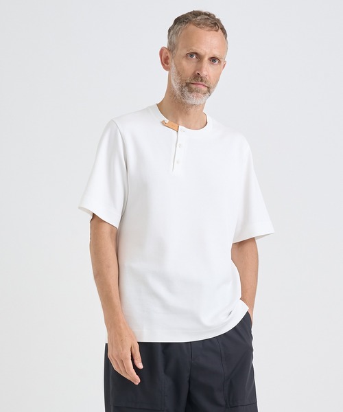 irenisa/イレニサ】別注LEATHER TAB CREW NECK T-SHIRT（Tシャツ