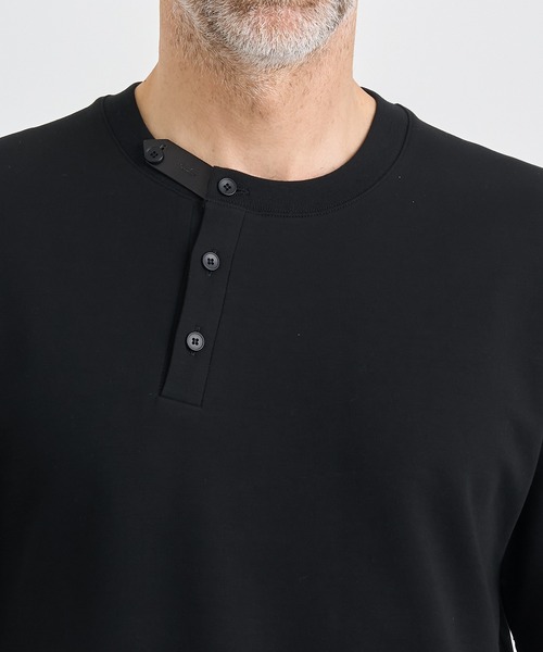 IRENISA（イレニサ）の「【irenisa/イレニサ】別注LEATHER TAB CREW NECK T-SHIRT（Tシャツ/カットソー・メンズ・ブラック/ホワイト/ダークグレー・2/4/3）」の21枚目の写真