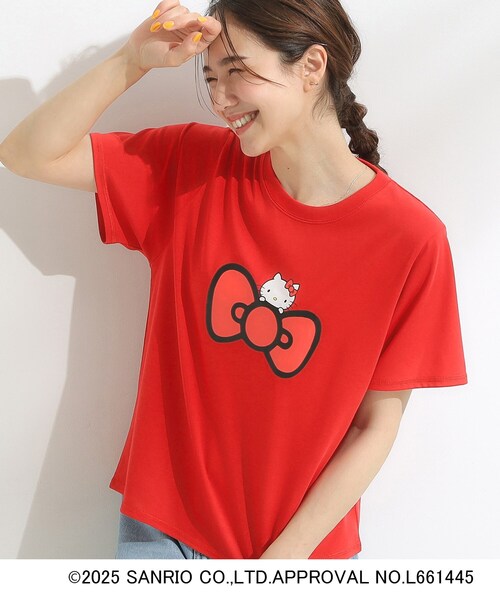 sanrio（サンリオ）の「【HELLO KITTYコラボ】【SHOO ICE／汗染み軽減／UVカット】コンパクトTシャツ（Tシャツ/カットソー・レディース・レッド系4/チャコール/ホワイト系2/ホワイト系1・04/03/02/01）」の4枚目の写真