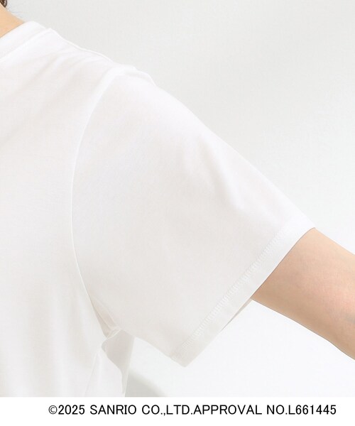 sanrio（サンリオ）の「【HELLO KITTYコラボ】【SHOO ICE／汗染み軽減／UVカット】コンパクトTシャツ（Tシャツ/カットソー・レディース・レッド系4/チャコール/ホワイト系2/ホワイト系1・04/03/02/01）」の13枚目の写真