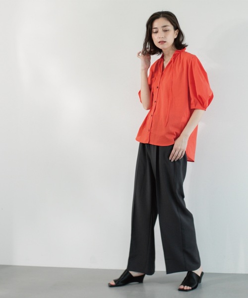 OPAQUE.CLIP（オペークドットクリップ）の「シアーフリルネックブラウス【洗濯機洗い可】（シャツ/ブラウス・レディース・ブラック/ライトブルー/ライトグレー/ブラウン系その他/レッド系・38/40/42）」の12枚目の写真