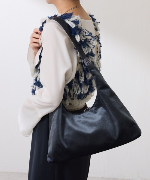 PAPILLONNER（パピヨネ）の「【OT】ホーボーバッグ（ショルダーバッグ・レディース・ブラック/ブルー・FREE）」の15枚目の写真