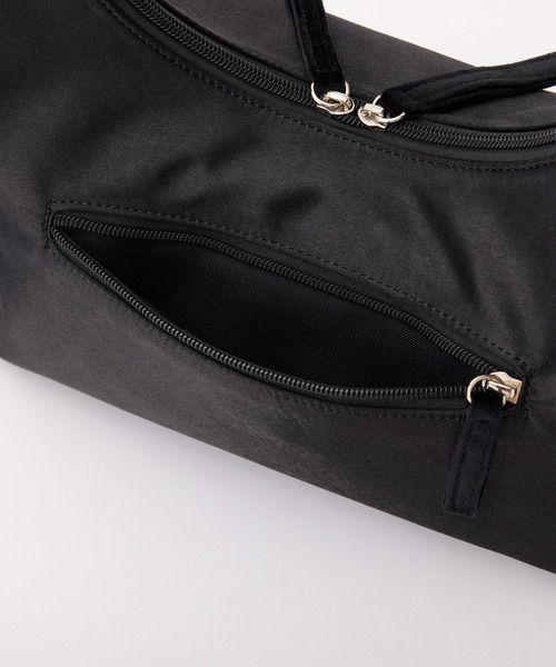 PAPILLONNER（パピヨネ）の「【OT】ホーボーバッグ（ショルダーバッグ・レディース・ブラック/ブルー・FREE）」の4枚目の写真