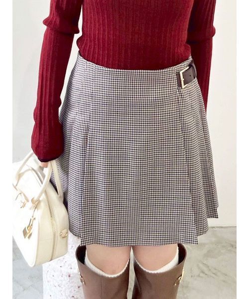 LILY BROWN（リリーブラウン）の「サイドベルトプリーツスカショーパン（その他パンツ・レディース・グレー/ベージュ/ネイビー/チェック・0/1）」の4枚目の写真