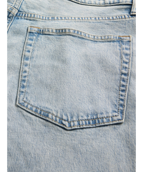 GAP(ギャップ)の「ローライズ '90s ルーズフィット デニム(デニムパンツ・レディース・ライトインディゴブルー・30/28/25/24/29/26/27/23)」の3枚目の写真