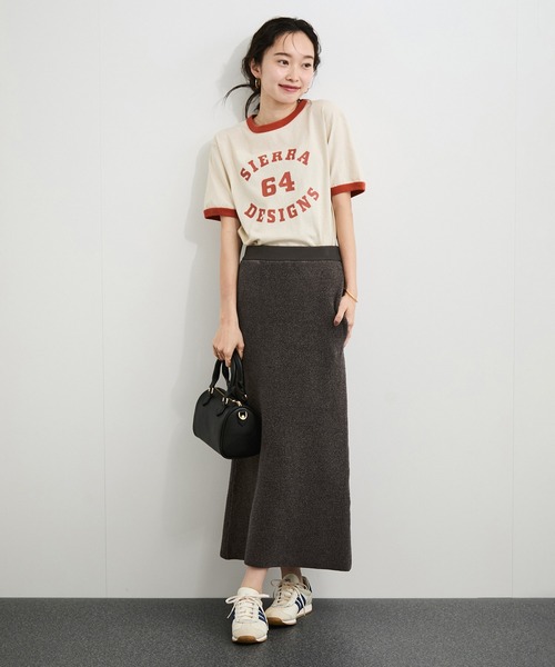 le cercle ADAM ET ROPE'(ルセルクルアダムエロペ)の「【セットアップ対応】モール糸ダブルフェイスIラインスカート(スカート・レディース・ブラウン系その他3/ボルドー/ブラック・FREE)」の8枚目の写真