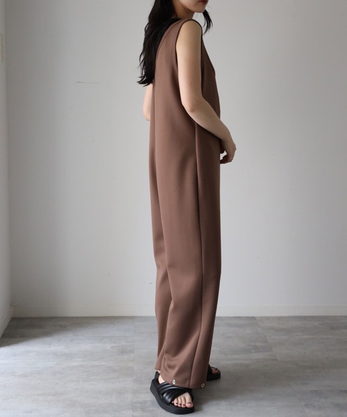 model：164cm. 着用サイズ：FREE