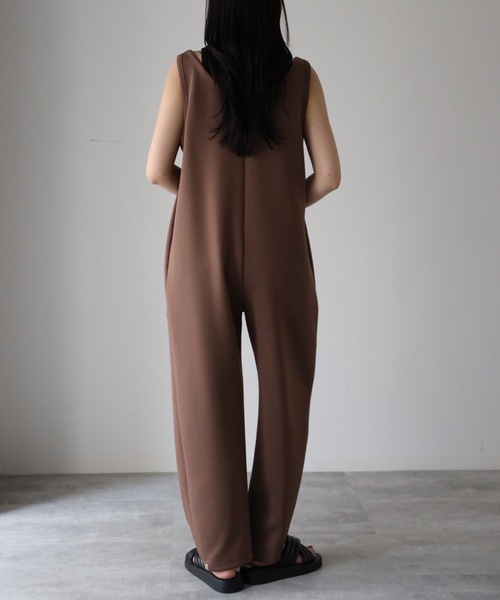 model：164cm. 着用サイズ：FREE