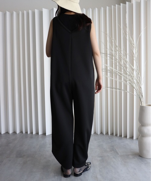 model：164cm. 着用サイズ：FREE