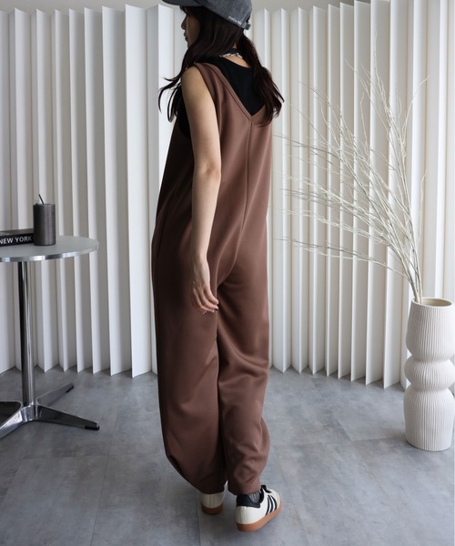 model：164cm. 着用サイズ：FREE