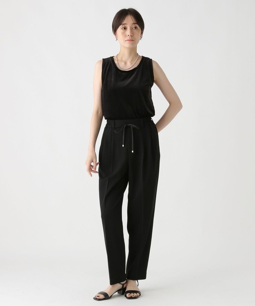 Elura(エルーラ)の「サマ見えリラクシーゆるテーパードパンツ / 578319(スラックス・レディース・ブラック/ダークブラウン/チャコールグレー・LARGE/MEDIUM)」の4枚目の写真