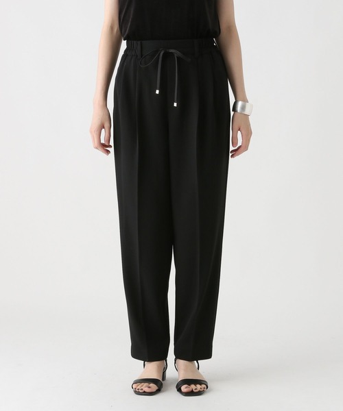 Elura(エルーラ)の「サマ見えリラクシーゆるテーパードパンツ / 578319(スラックス・レディース・ブラック/ダークブラウン/チャコールグレー・LARGE/MEDIUM)」の16枚目の写真