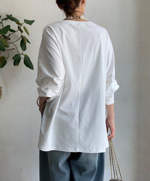 DouDou(ドゥドゥ)の「【WEB限定】LUMIEREドルマンフロッキーロンTEE(Tシャツ/カットソー・レディース・カーキ/オフホワイト/ダークグレー・FREE)」の12枚目の写真