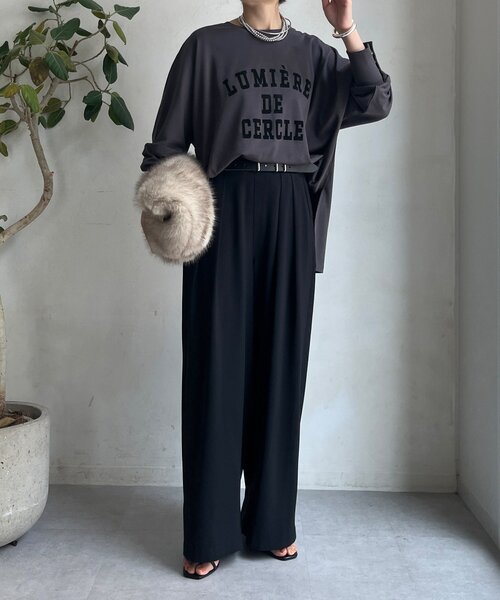 DouDou(ドゥドゥ)の「【WEB限定】LUMIEREドルマンフロッキーロンTEE(Tシャツ/カットソー・レディース・カーキ/オフホワイト/ダークグレー・FREE)」の14枚目の写真