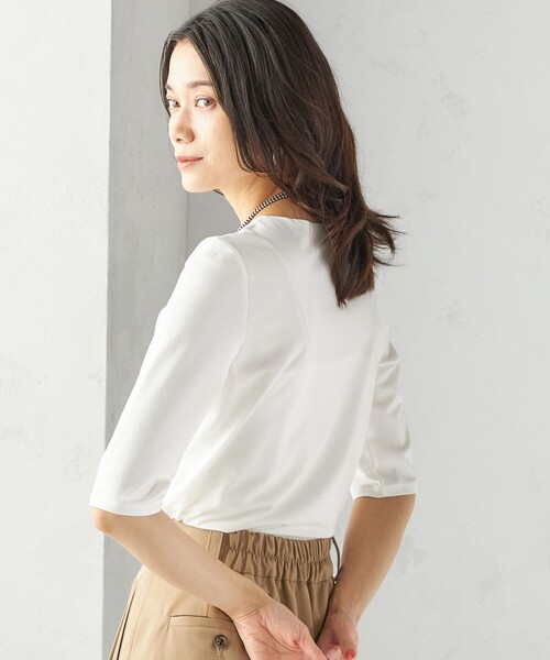SHIPS(シップス)の「ソロナ 5分袖 TEE(Tシャツ/カットソー・レディース・ライトグレー/オフホワイト/ブラック・ONE SIZE)」の14枚目の写真