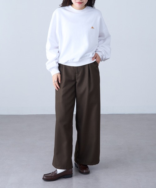 KELTY(ケルティ)の「【KELTY】Mini Logo Cropped Crew Neck Sweat / ミニロゴクロップドクルーネックスウェット(スウェット・レディース・ネイビー/ベージュ/グレー/ホワイト/ブラック・FREE)」の12枚目の写真