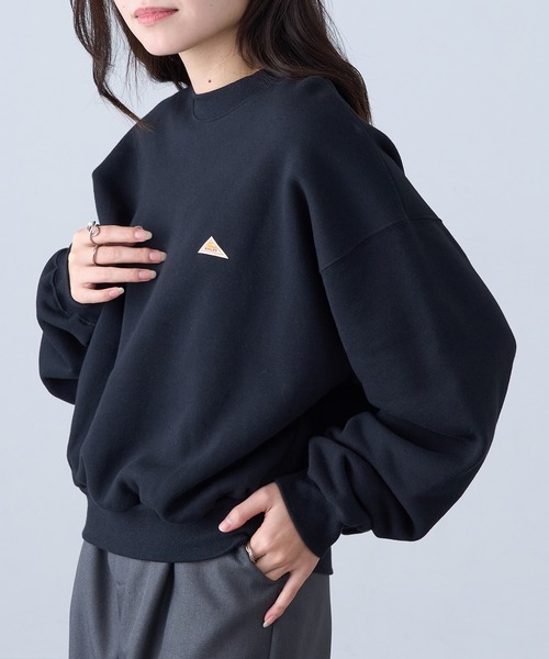 KELTY(ケルティ)の「【KELTY】Mini Logo Cropped Crew Neck Sweat / ミニロゴクロップドクルーネックスウェット(スウェット・レディース・ネイビー/ベージュ/グレー/ホワイト/ブラック・FREE)」の14枚目の写真