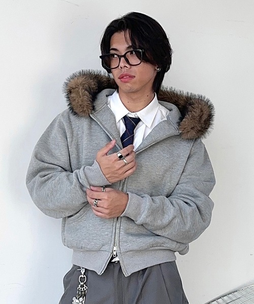 MandO（Auntie Rosa）（エムオー）の「ボリュームファージップパーカー/セットアップ着用可能（パーカー・メンズ・カーキ/ブラック/グレー・LARGE/MEDIUM/SMALL）」の2枚目の写真