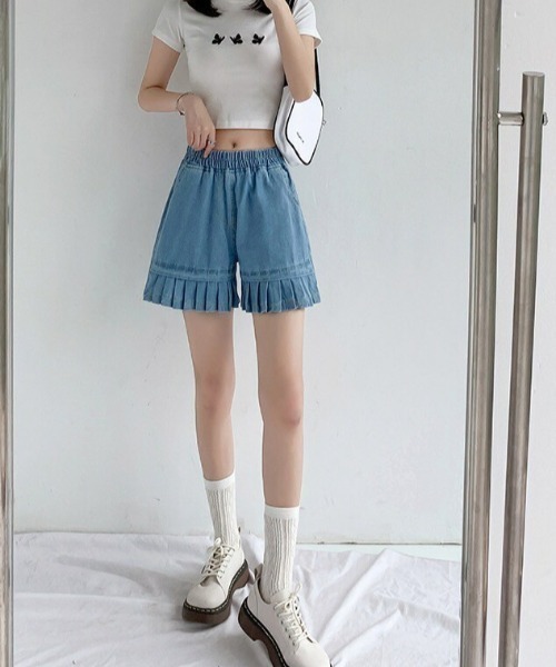 almo(アルモ)の「【portulaca】デニムフリルショートパンツ(その他パンツ・レディース・ブルー/インディゴブルー・FREE)」の11枚目の写真