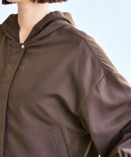 VIS（ビス）の「【WEB限定】バックフリルライトフードブルゾン（ブルゾン・レディース・ダークブラウン/キナリ/ブラック・FREE）」の20枚目の写真