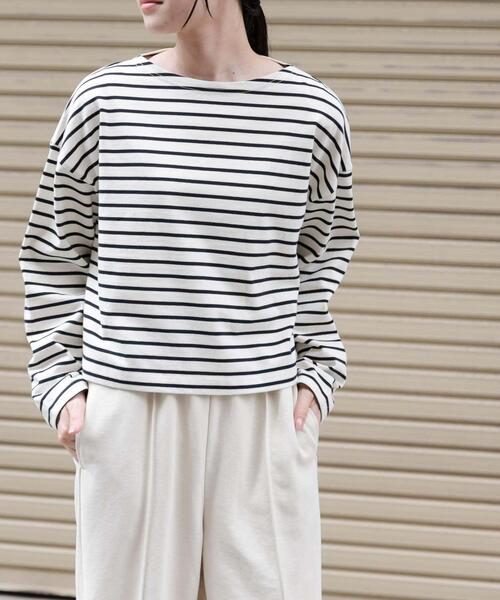 FORK&SPOON(フォークアンドスプーン)の「FORK&SPOON クロップドボートネックカットソー(Tシャツ/カットソー・レディース・ホワイト系その他/ブラック/グレー系その他・1)」の4枚目の写真