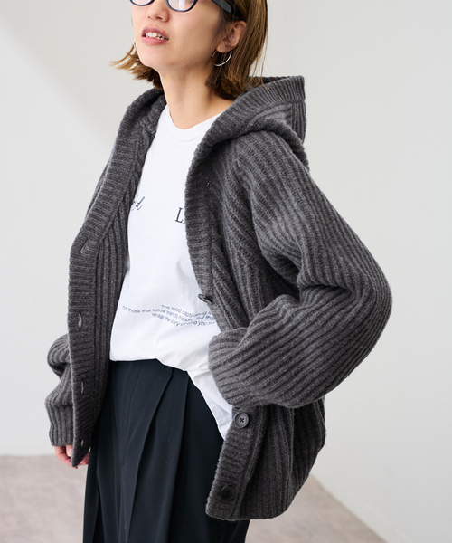 FRAMeWORK（フレームワーク）の「WOOLフードカーディガン（カーディガン/ボレロ・レディース・チャコールグレー/ホワイト・FREE）」の19枚目の写真