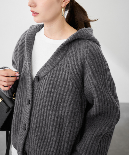 FRAMeWORK（フレームワーク）の「WOOLフードカーディガン（カーディガン/ボレロ・レディース・チャコールグレー/ホワイト・FREE）」の5枚目の写真