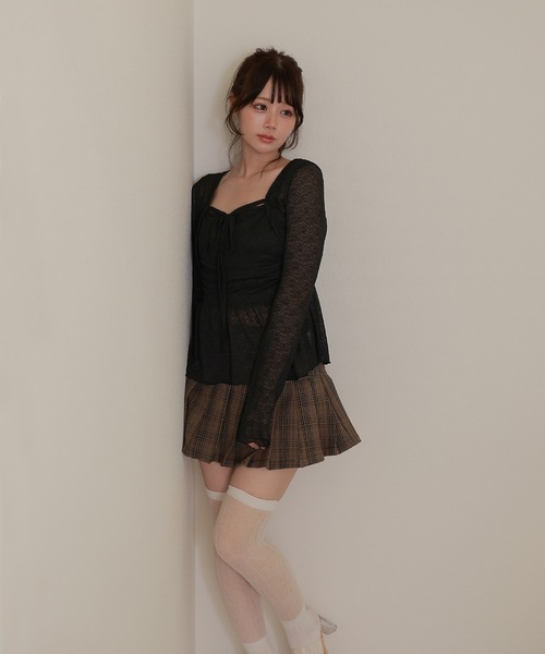M DOLLY(エムドリー)の「sheer gioia ribbon peplum tops / シアージョイアリボンペプラムトップス(その他トップス・レディース・ブラック/ピンク・FREE)」の7枚目の写真