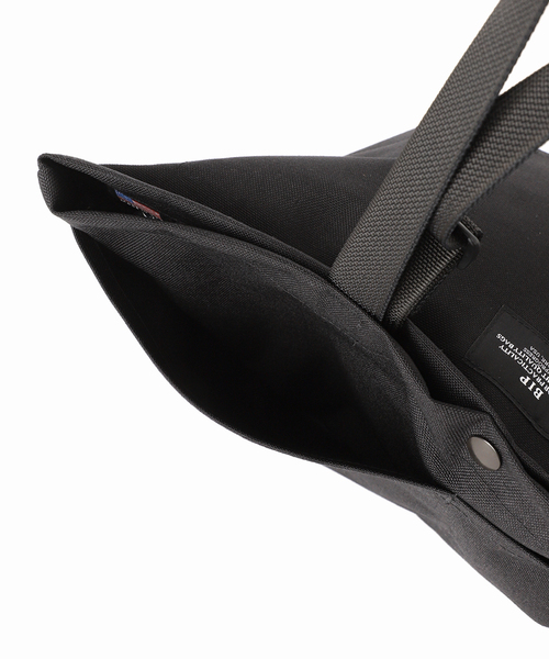 journal standard L'essage（ジャーナルスタンダードレサージュ）の「《追加》【BAGS IN PROGRESS】Small Carry-all Toto：トートバッグ（トートバッグ・レディース・ブラック・FREE）」の16枚目の写真