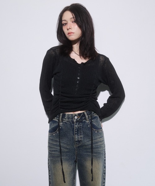 ENVYM（アンビー）の「ヘンリーネックドロストニット（ニット/セーター・レディース・レッド/ブラック/グレー・FREE）」の5枚目の写真