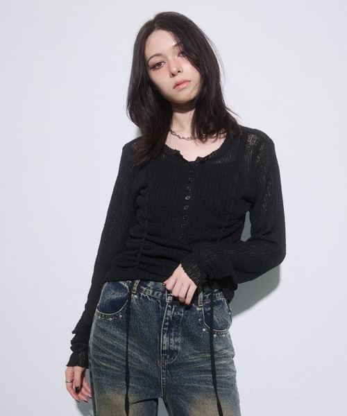 ENVYM（アンビー）の「ヘンリーネックドロストニット（ニット/セーター・レディース・レッド/ブラック/グレー・FREE）」の7枚目の写真