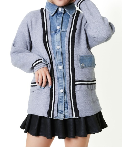 GORGE(ゴージ)の「《ライン切替×デニムコンビ》カジュアル ニットジャケット ブルゾン風アウター 秋冬(ニット/セーター・レディース・アイボリー/グレー/ブラック・F)」の3枚目の写真