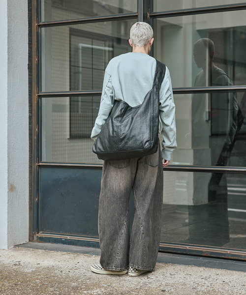 JOURNAL STANDARD(ジャーナルスタンダード)の「3Dキャノン 5ポケット デニムパンツ(デニムパンツ・メンズ・クリアブルー/ブラック×ブラック/コバルトブルー・SMALL/MEDIUM/LARGE)」の5枚目の写真