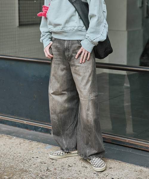 JOURNAL STANDARD(ジャーナルスタンダード)の「3Dキャノン 5ポケット デニムパンツ(デニムパンツ・メンズ・クリアブルー/ブラック×ブラック/コバルトブルー・SMALL/MEDIUM/LARGE)」の6枚目の写真