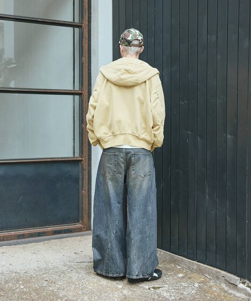 JOURNAL STANDARD(ジャーナルスタンダード)の「3Dキャノン 5ポケット デニムパンツ(デニムパンツ・メンズ・クリアブルー/ブラック×ブラック/コバルトブルー・SMALL/MEDIUM/LARGE)」の13枚目の写真