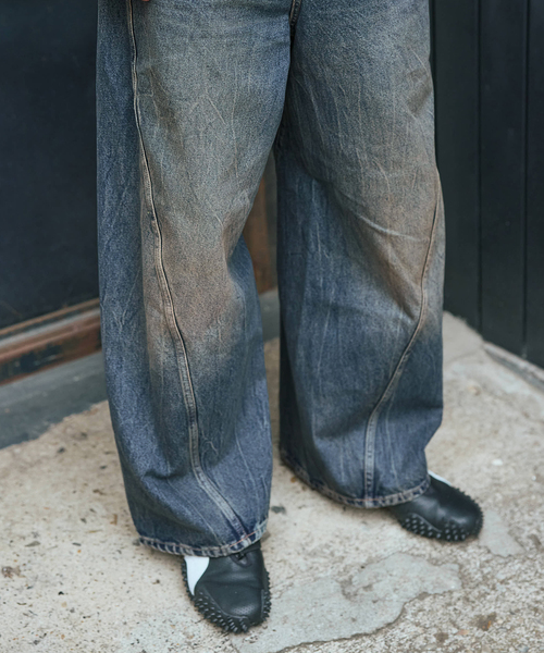 JOURNAL STANDARD(ジャーナルスタンダード)の「3Dキャノン 5ポケット デニムパンツ(デニムパンツ・メンズ・クリアブルー/ブラック×ブラック/コバルトブルー・SMALL/MEDIUM/LARGE)」の20枚目の写真